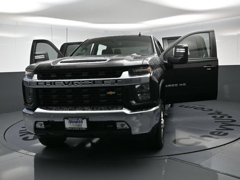 Used 2021 Chevrolet Silverado 2500 LT w/ Convenience Package AWD/4WD image 22