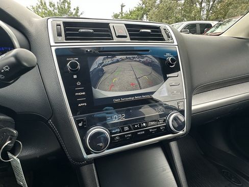 Used 2018 Subaru Outback 2.5i Premium AWD/4WD image 12