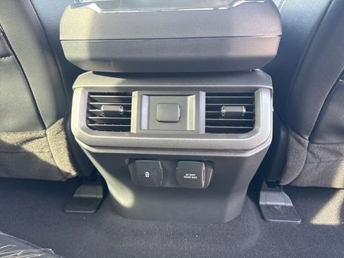 Used 2023 Ford F150 Lariat image 16
