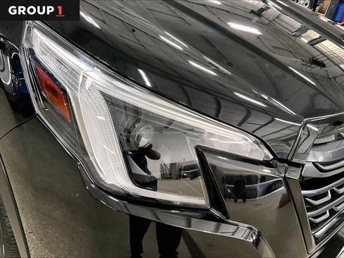 Used 2023 Subaru Forester Limited image 28