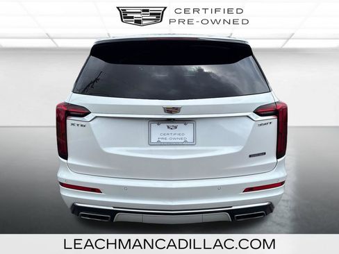 Certified 2022 Cadillac XT6 Luxury FWD image 5