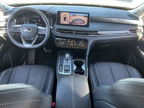 Certified 2026 INFINITI QX60 Luxe w/ Family Package AWD/4WD image 17
