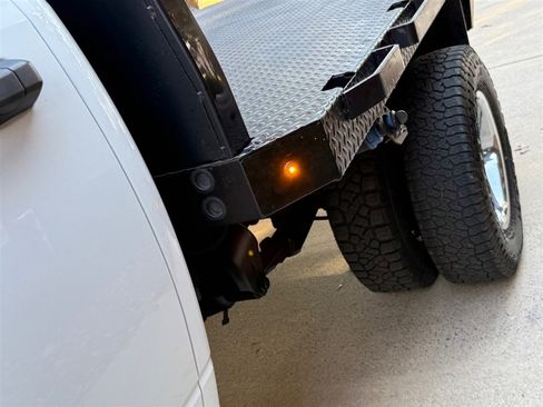 Used 2024 RAM 3500 Big Horn image 38
