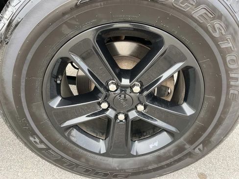 Used 2020 Jeep Wrangler Unlimited Sport image 11