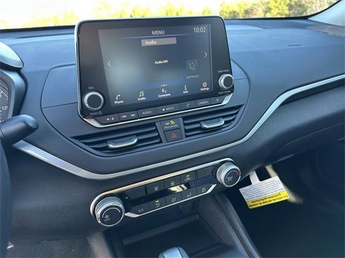 Certified 2025 Nissan Altima 2.5 S image 29