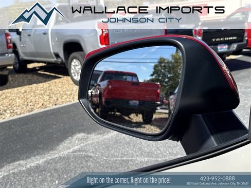 Used 2023 Toyota RAV4 XLE image 24