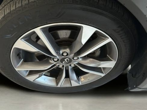 Used 2024 INFINITI QX60 Luxe AWD/4WD image 24
