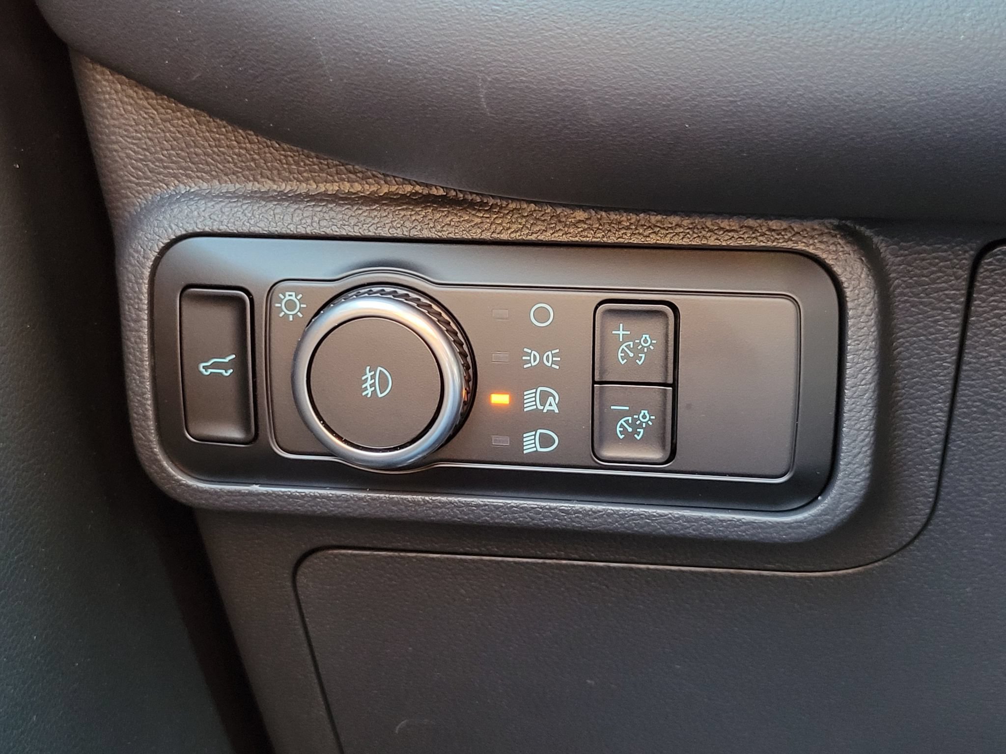 New 2027 Ford Explorer ST-Line AWD/4WD image 14