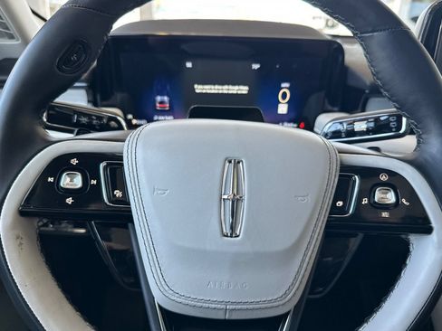 New 2026 Lincoln Aviator Reserve AWD/4WD image 24