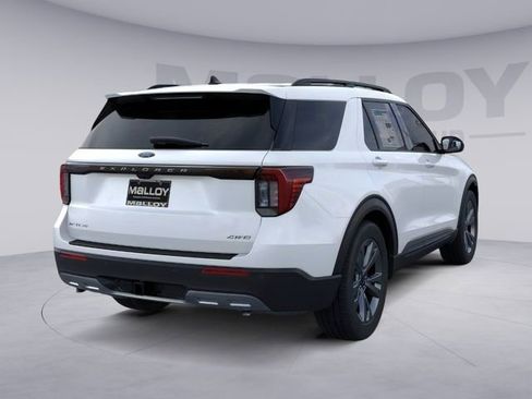 New 2026 Ford Explorer Active w/ Active Comfort Package image 7