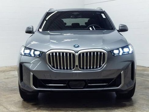 Used 2026 BMW X5 xDrive50e w/ Climate Comfort Package AWD/4WD image 8