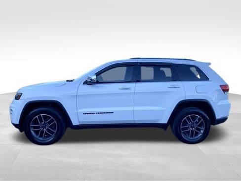Used 2019 Jeep Grand Cherokee Limited w/ Luxury Group II image 4