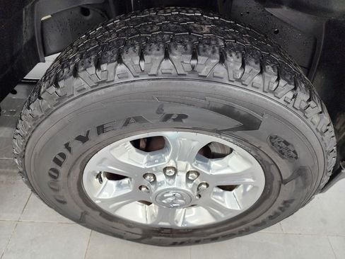 Used 2024 RAM 2500 Big Horn image 3