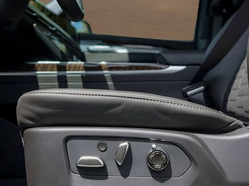 New 2026 Cadillac Escalade Sport w/ Touring Package image 17