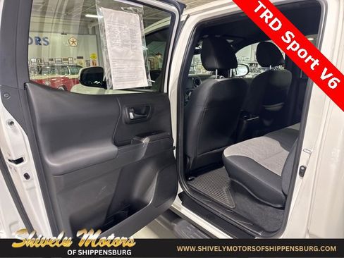 Used 2023 Toyota Tacoma TRD Sport image 23