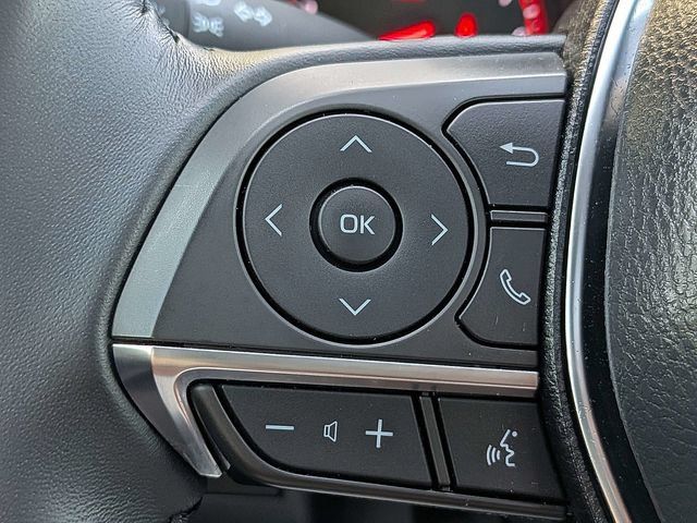 Used 2020 Toyota Camry XSE FWD image 24