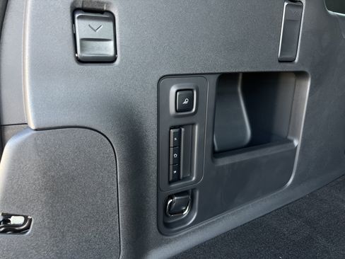 New 2025 Lincoln Navigator L Reserve image 31