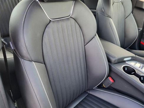 New 2026 Genesis G70 2.5T Prestige image 15