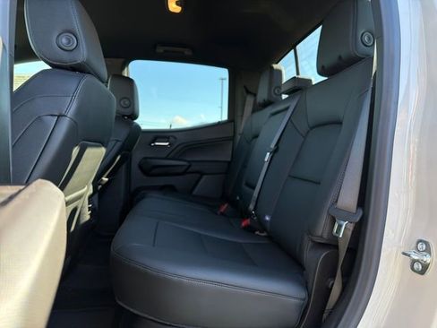 New 2026 GMC Canyon Elevation w/ Convenience Package image 8