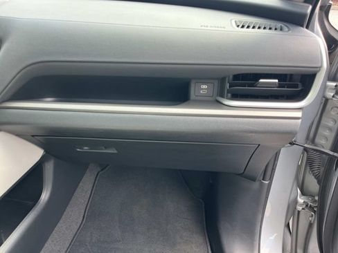 Used 2024 Toyota Grand Highlander AWD image 25