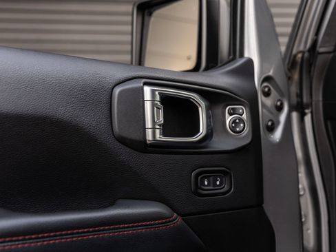 Used 2019 Jeep Wrangler Unlimited Rubicon AWD/4WD image 21