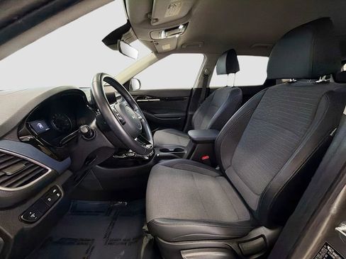 Used 2023 Kia Seltos S w/ Navigation Package image 22