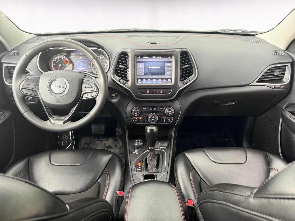 Used 2022 Jeep Cherokee Trailhawk AWD/4WD image 10