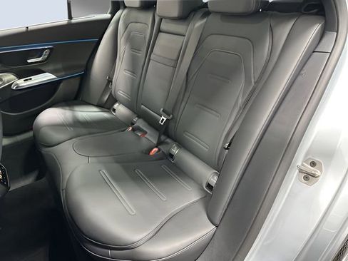 Used 2026 Mercedes-Benz E 53 AMG e 4MATIC Sedan image 35