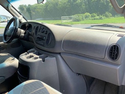Used 2003 Ford E-250 and Econoline 250 Extended image 21