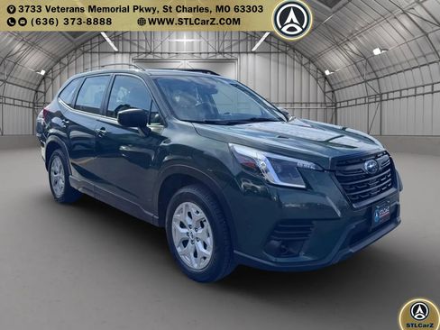 Used 2023 Subaru Forester image 1