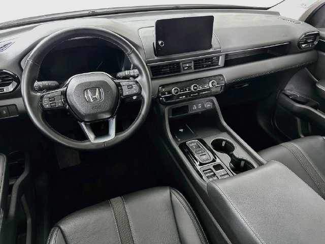 Certified 2024 Honda Pilot Touring image 32