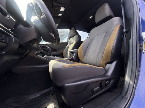 Used 2025 Subaru Crosstrek 2.5i Sport w/ Popular Package #4A image 18