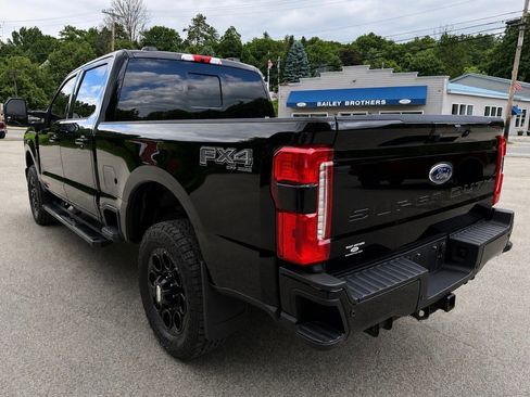 Used 2023 Ford F350 Lariat w/ Lariat Ultimate Package AWD/4WD image 5