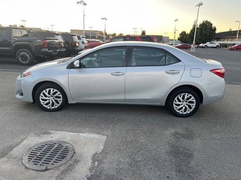 Used 2019 Toyota Corolla LE image 8