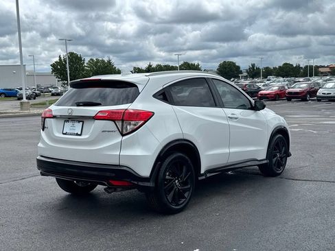 Certified 2022 Honda HR-V Sport image 7