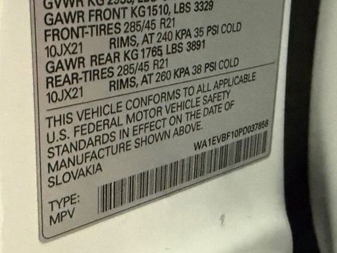 Used 2023 Audi Q8 Premium Plus image 20