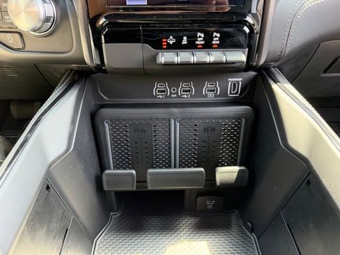 New 2026 RAM 1500 Limited AWD/4WD image 18