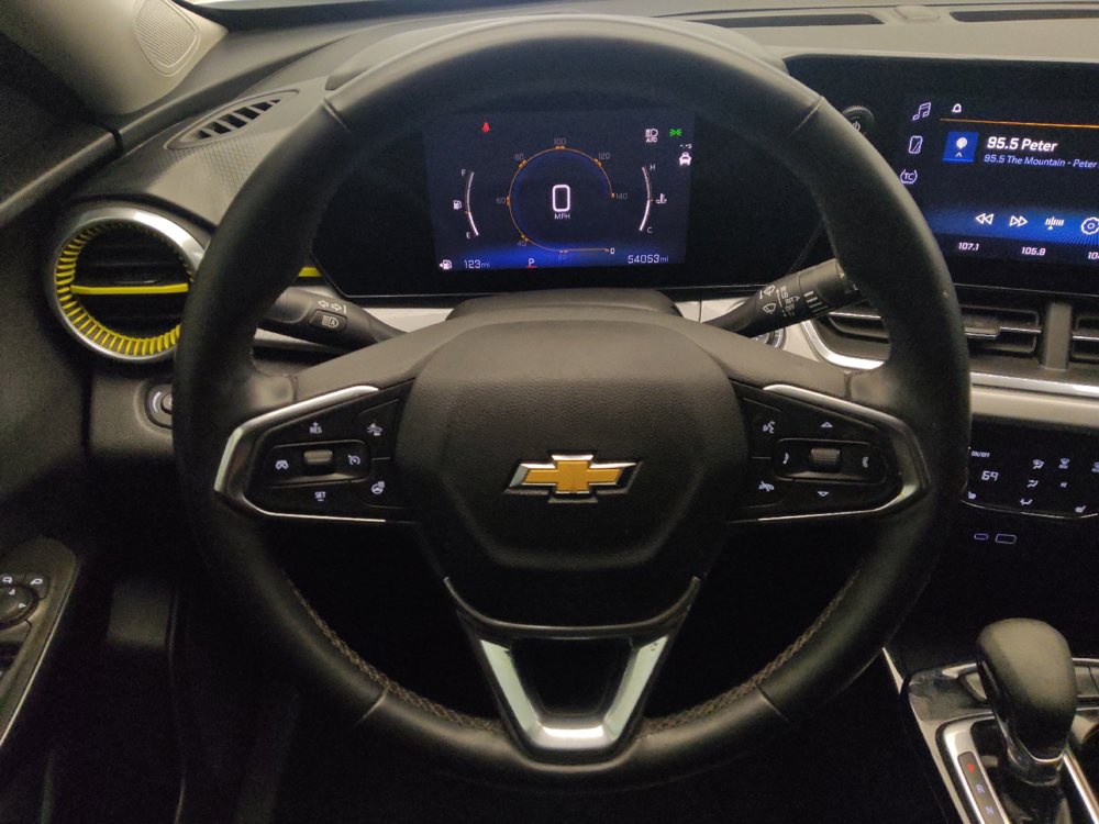 Used 2024 Chevrolet Trax LT w/ Driver Confidence Package FWD image 22
