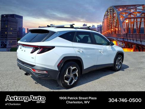 Used 2022 Hyundai Tucson SEL w/ Convenience + Premium Package AWD/4WD image 3