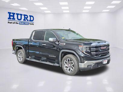 Used 2025 GMC Sierra 1500 SLT w/ SLT Premium Package