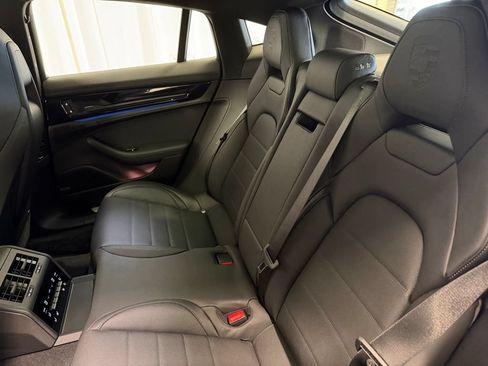 Certified 2026 Porsche Panamera 4 AWD/4WD image 25