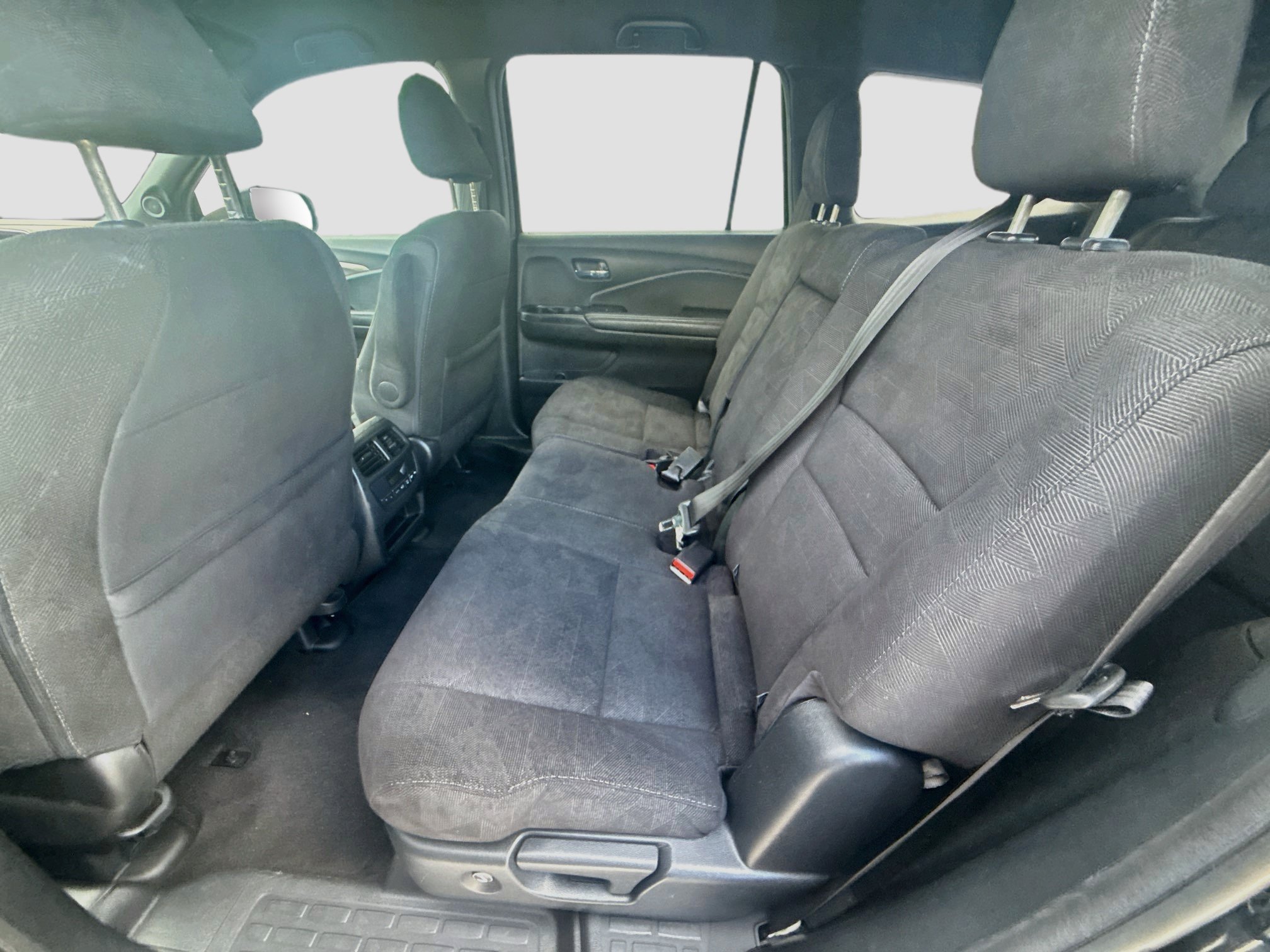 Used 2022 Honda Pilot Sport image 23