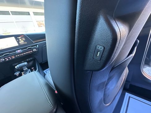 New 2026 Kia Niro EX image 19