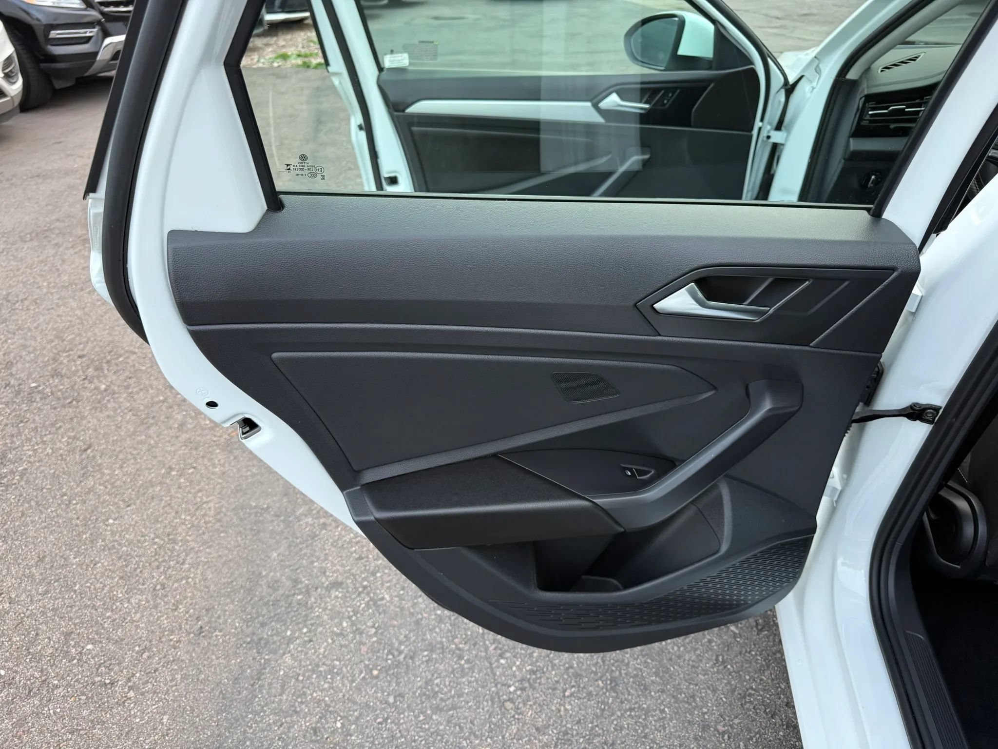 Used 2025 Volkswagen Jetta S FWD image 25