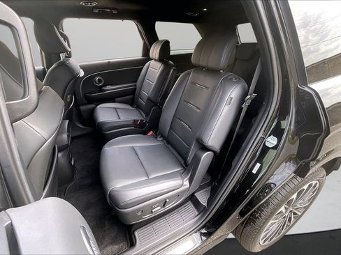 Used 2026 Hyundai Palisade Calligraphy image 24