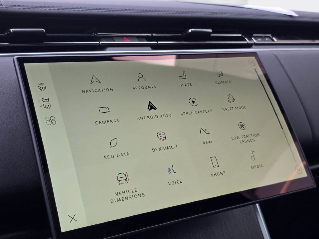New 2026 Land Rover Range Rover SE AWD/4WD image 21