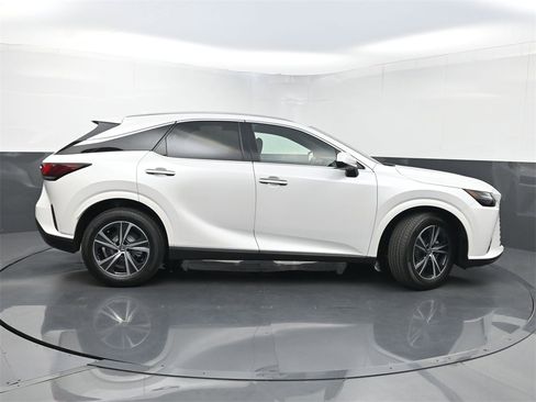 Used 2023 Lexus RX 350h image 43