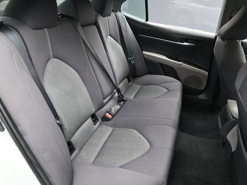 Used 2024 Toyota Camry LE FWD image 32