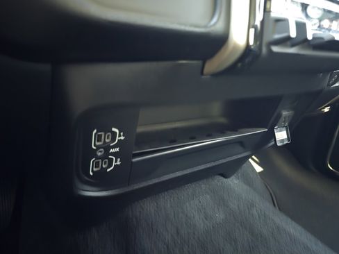 Used 2024 RAM 2500 Laramie w/ Safety Group image 23