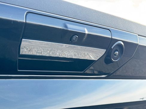 Used 2024 Ford F150 Lariat w/ FX4 Off-Road Package image 16